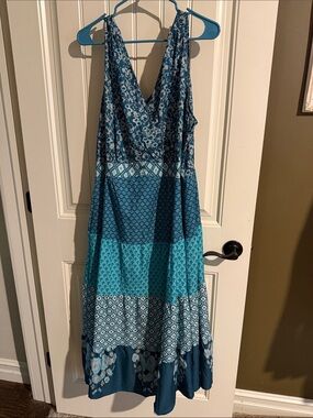 BloomChic Teal and Aqua Mixed-Print Maxi Dress